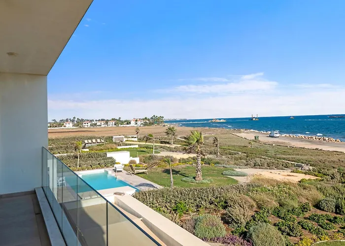 Serenity Waves 1 Vila